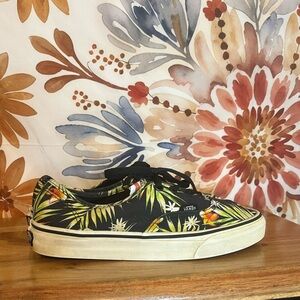 Vans W7.5/M6 Black Green Tropical Palm Floral Lace Up School College Sneakers